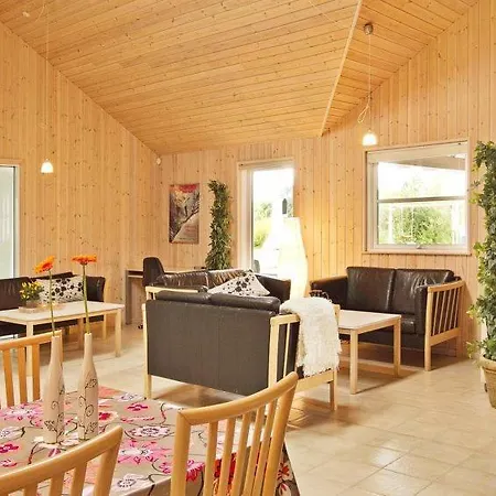 Sildestrup Sleeps 24 Pool Wifi *
