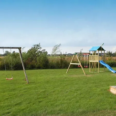 Sildestrup Sleeps 24 Pool Wifi Holiday home